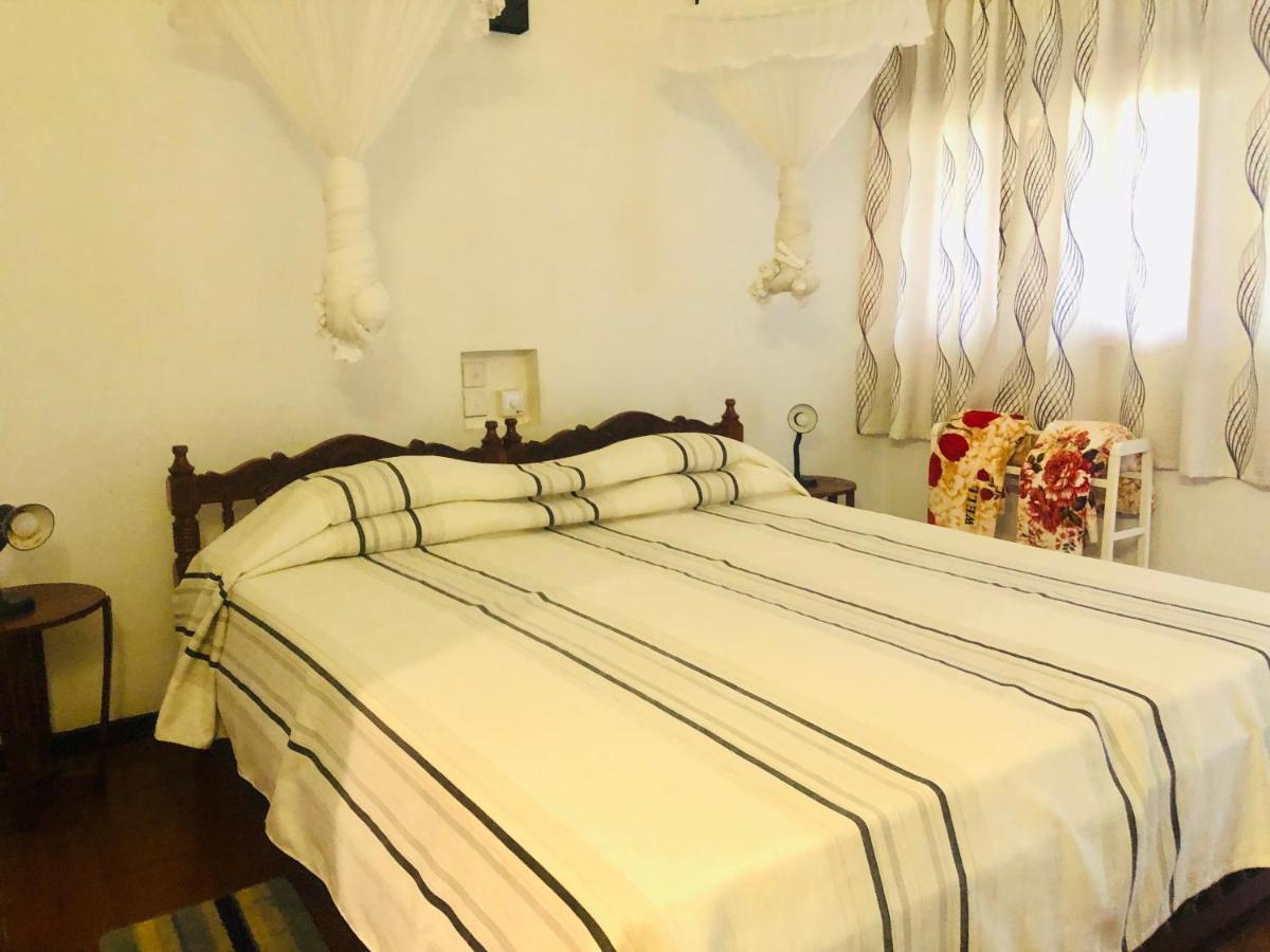 Hotel Hemadan Bentota Buitenkant foto