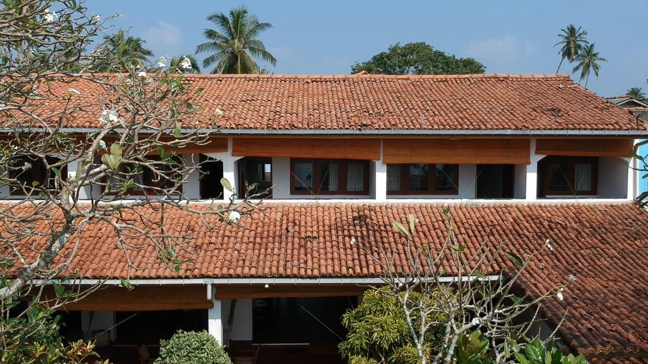 Hotel Hemadan Bentota Buitenkant foto